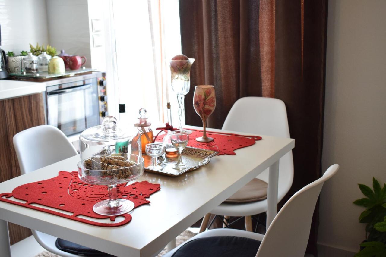 Appartamento Five Stars In Trikala Esterno foto
