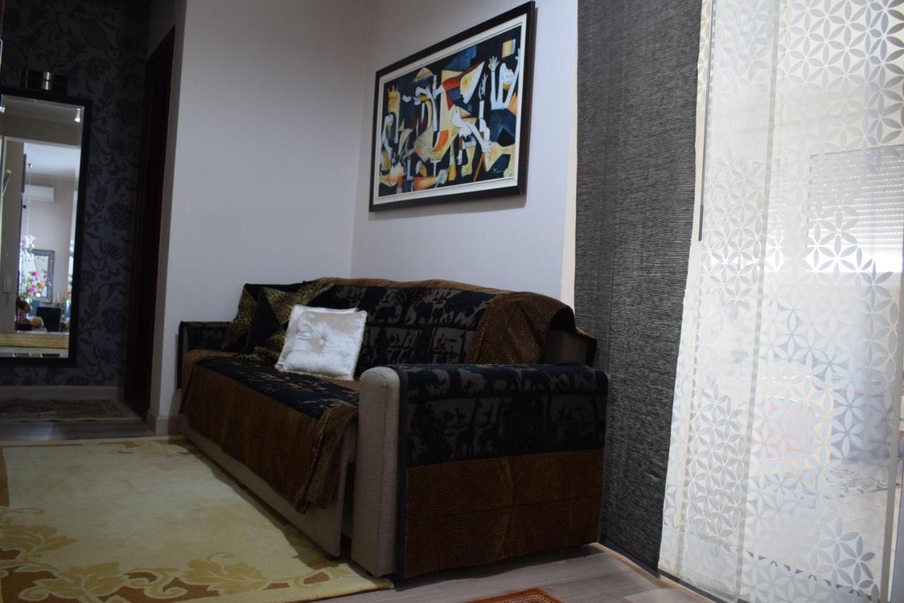 Appartamento Five Stars In Trikala Esterno foto