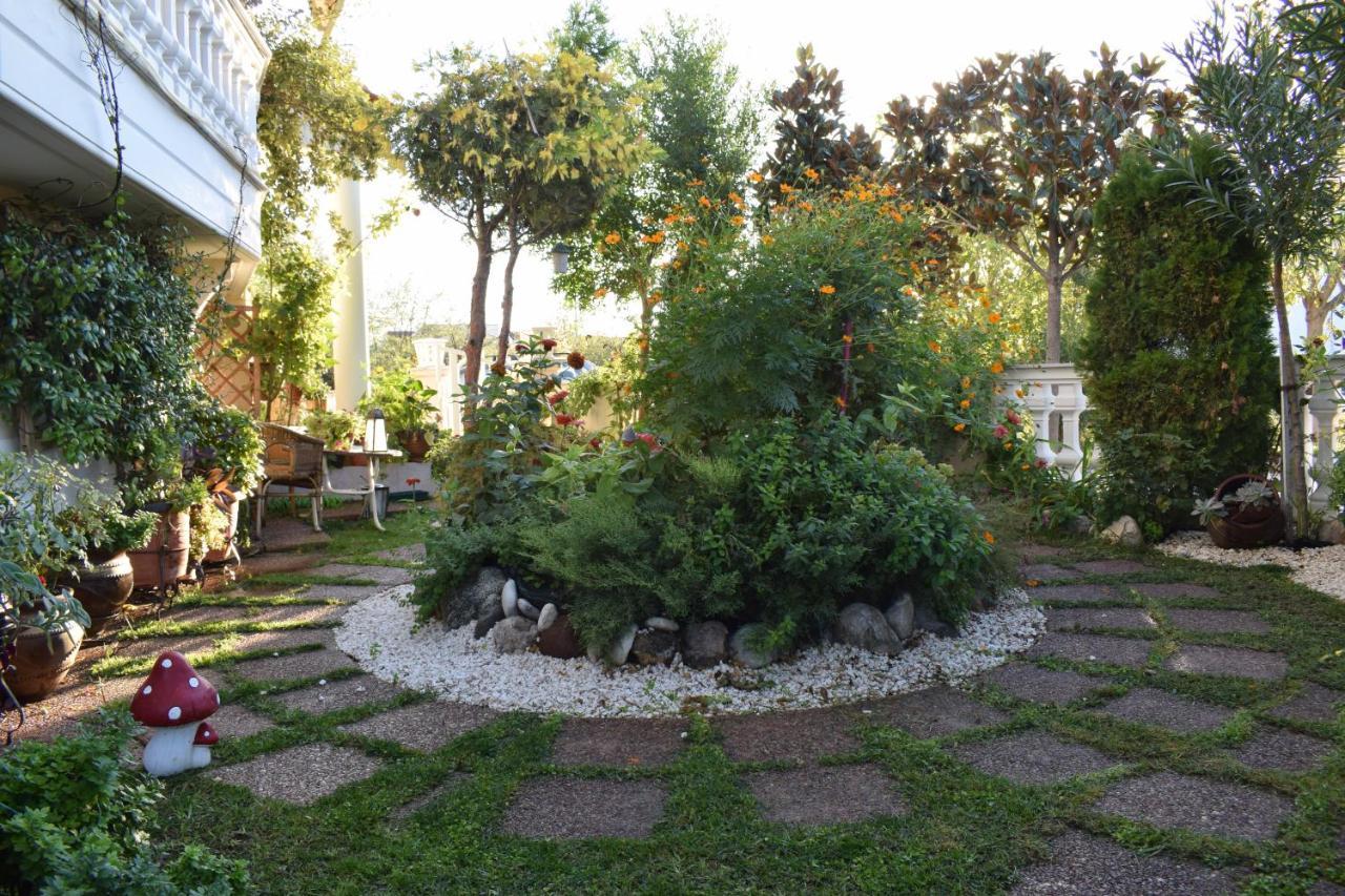 Appartamento Five Stars In Trikala Esterno foto